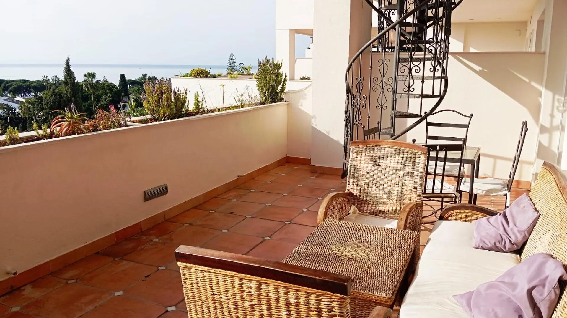 Apartamento Atico Duplex Hotel Guadalpin Marbella
